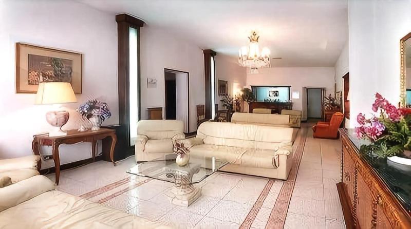 Albergo San Lorenzo Grosseto Esterno foto